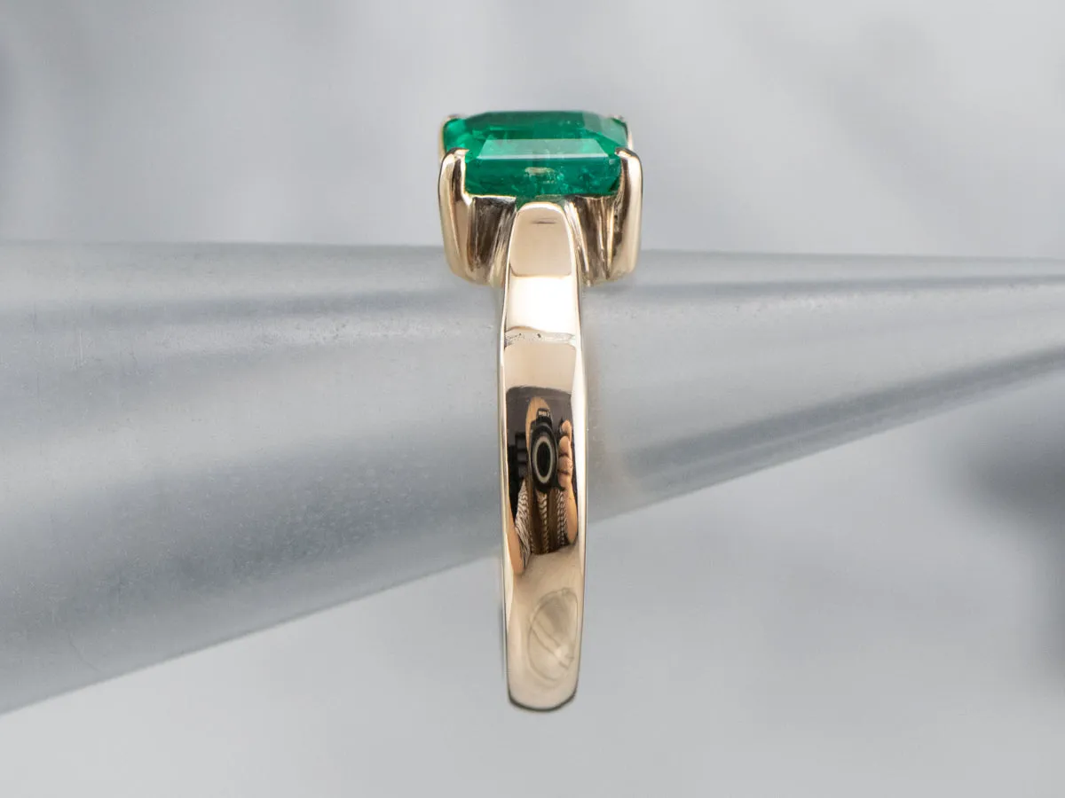 18K Gold Emerald Solitaire Engagement Ring