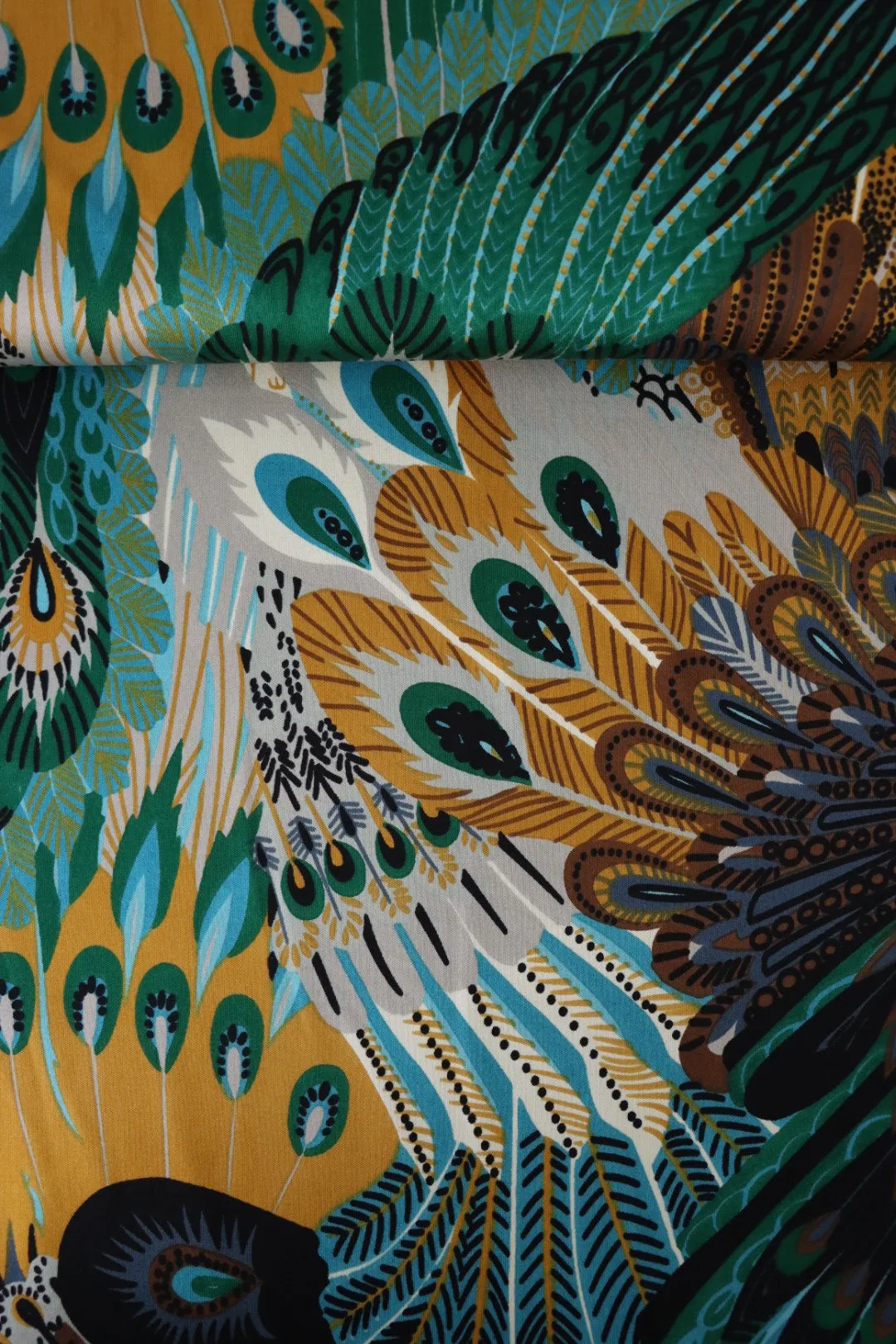 27IN REMNANT; Birds of a Feather 100% Silk Jersey