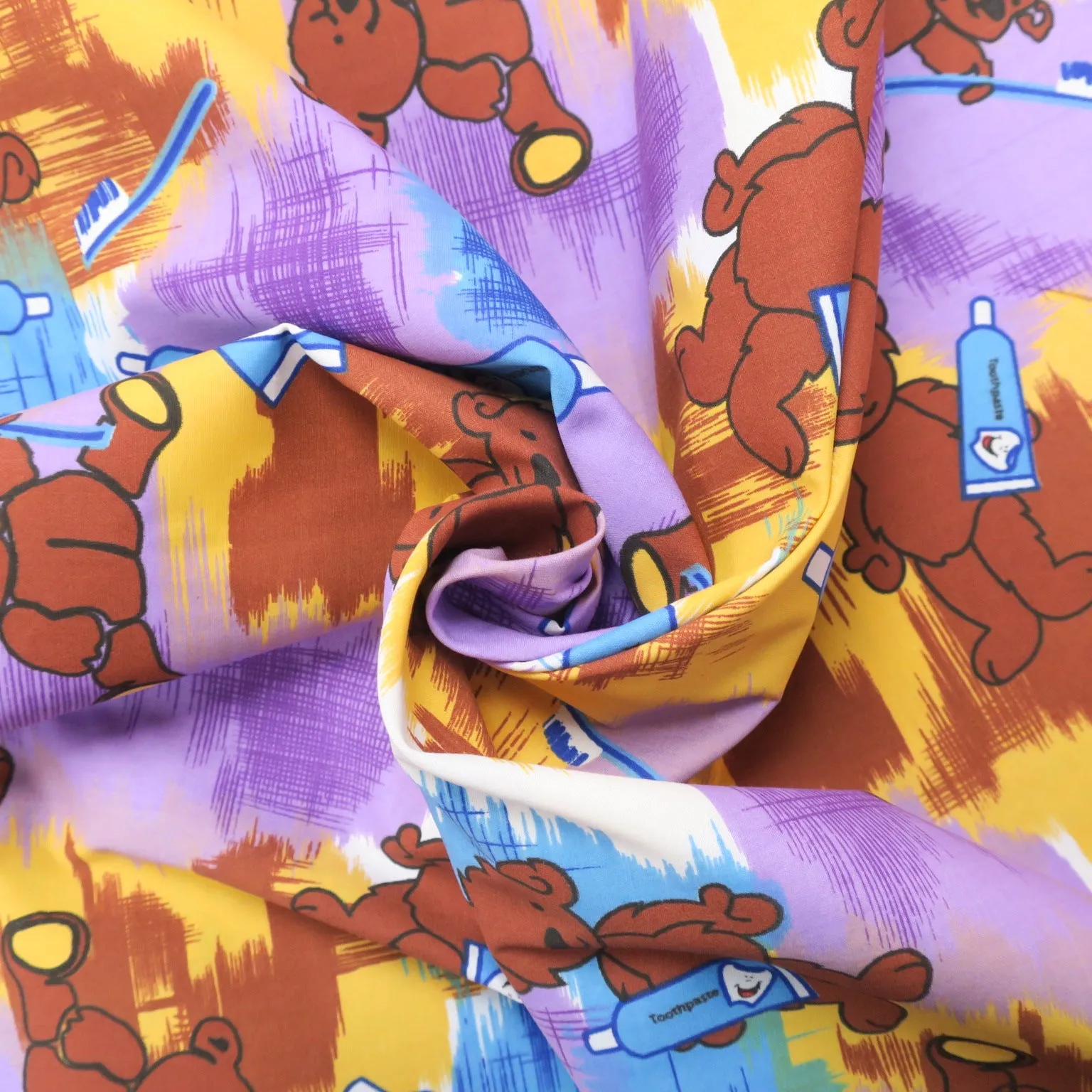 Bears and Toothbrushes Pattern Printed Cotton Blended Broadcloth