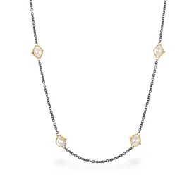 Elegant Freshwater Pearl Contrast Necklace - Stylish and Sophisticated Jewelry Accessory