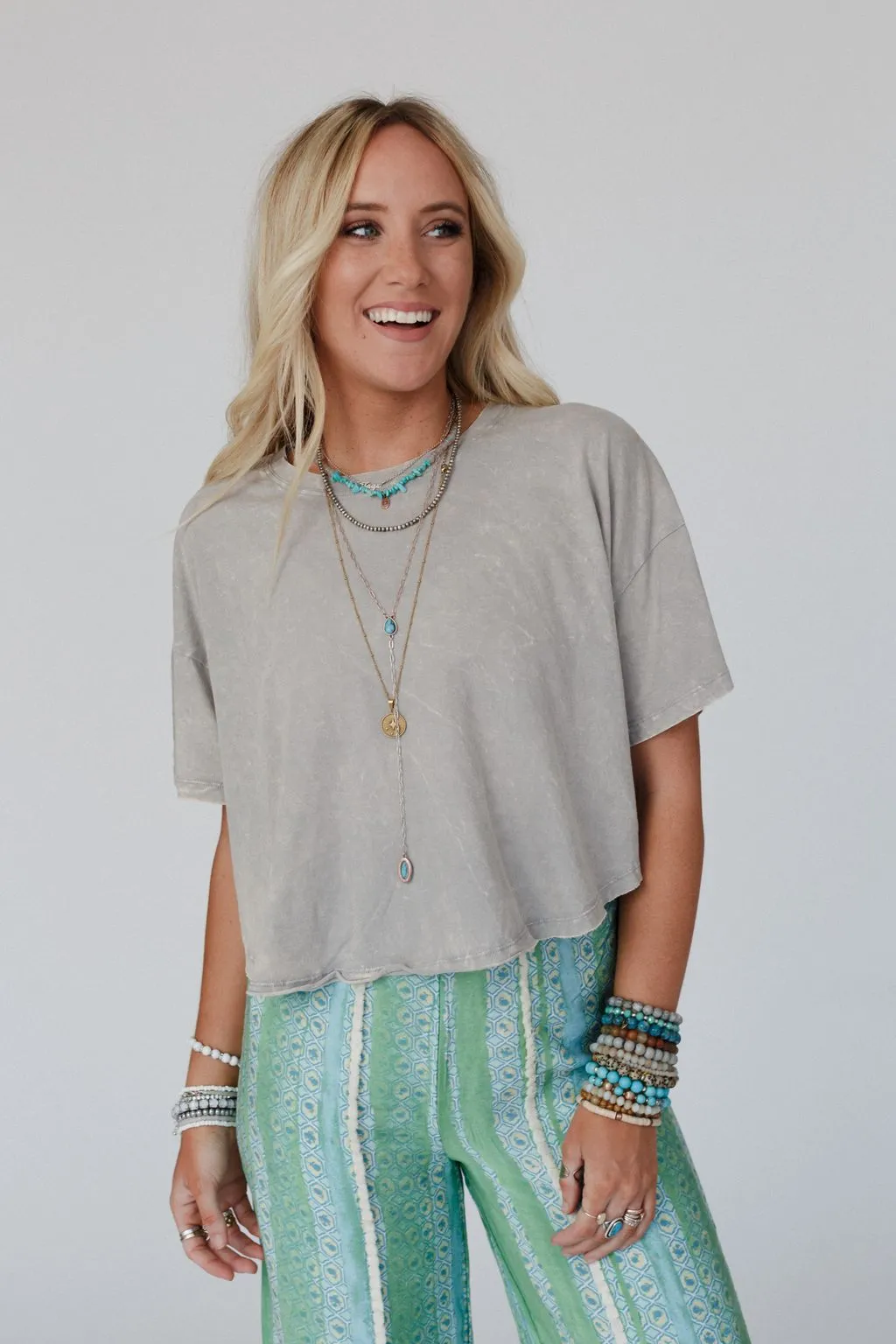 Free Flowing Tee - Gray