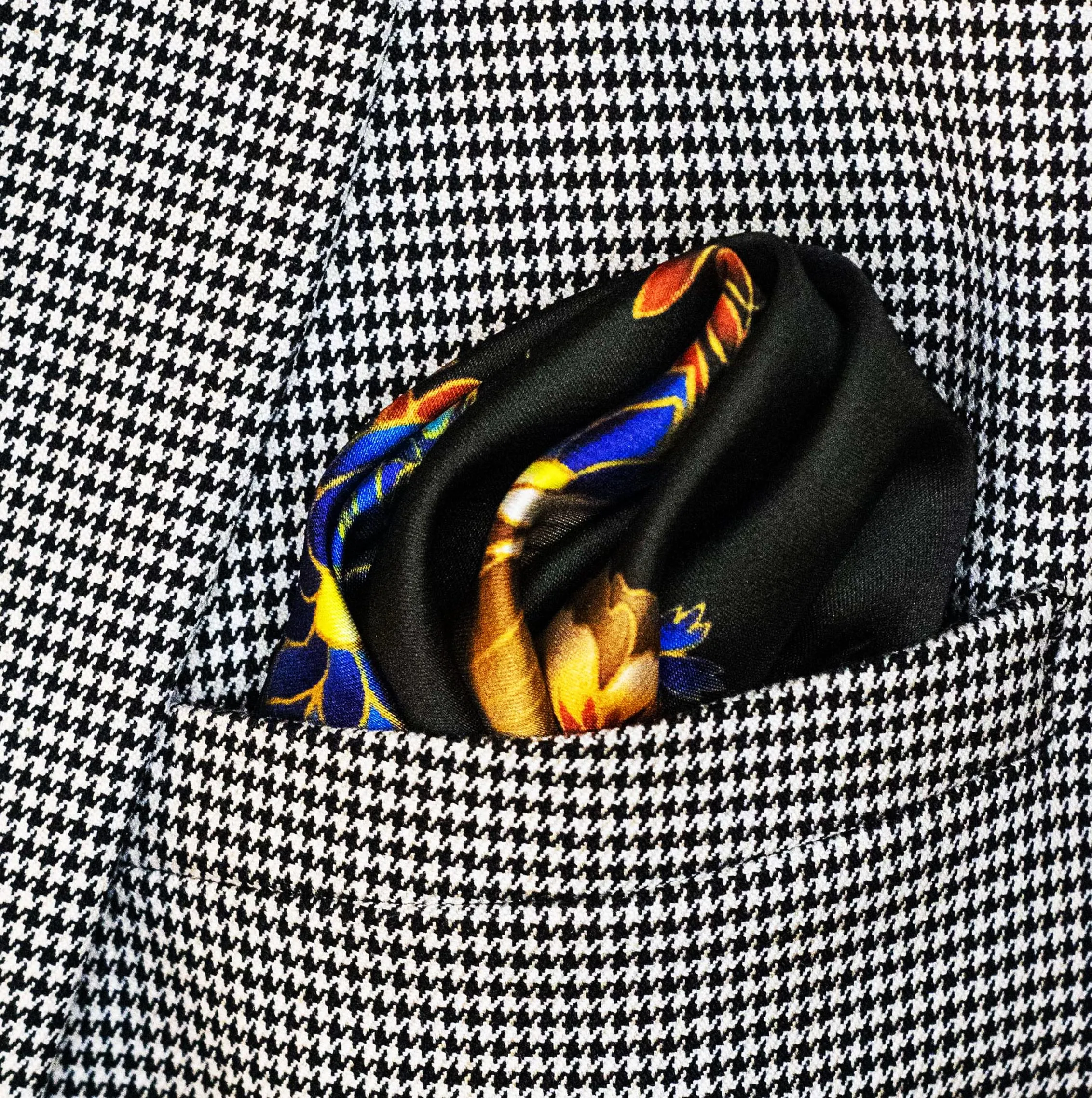 MANDARIN HERON BROWN - SILK POCKET SQUARES