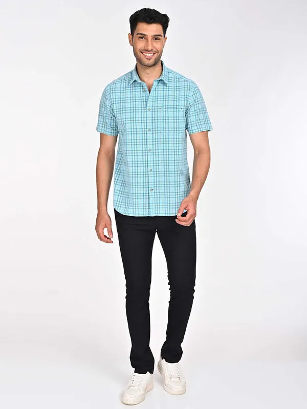 Stylish Mens Half Sleeve Cotton Checked Shirt
