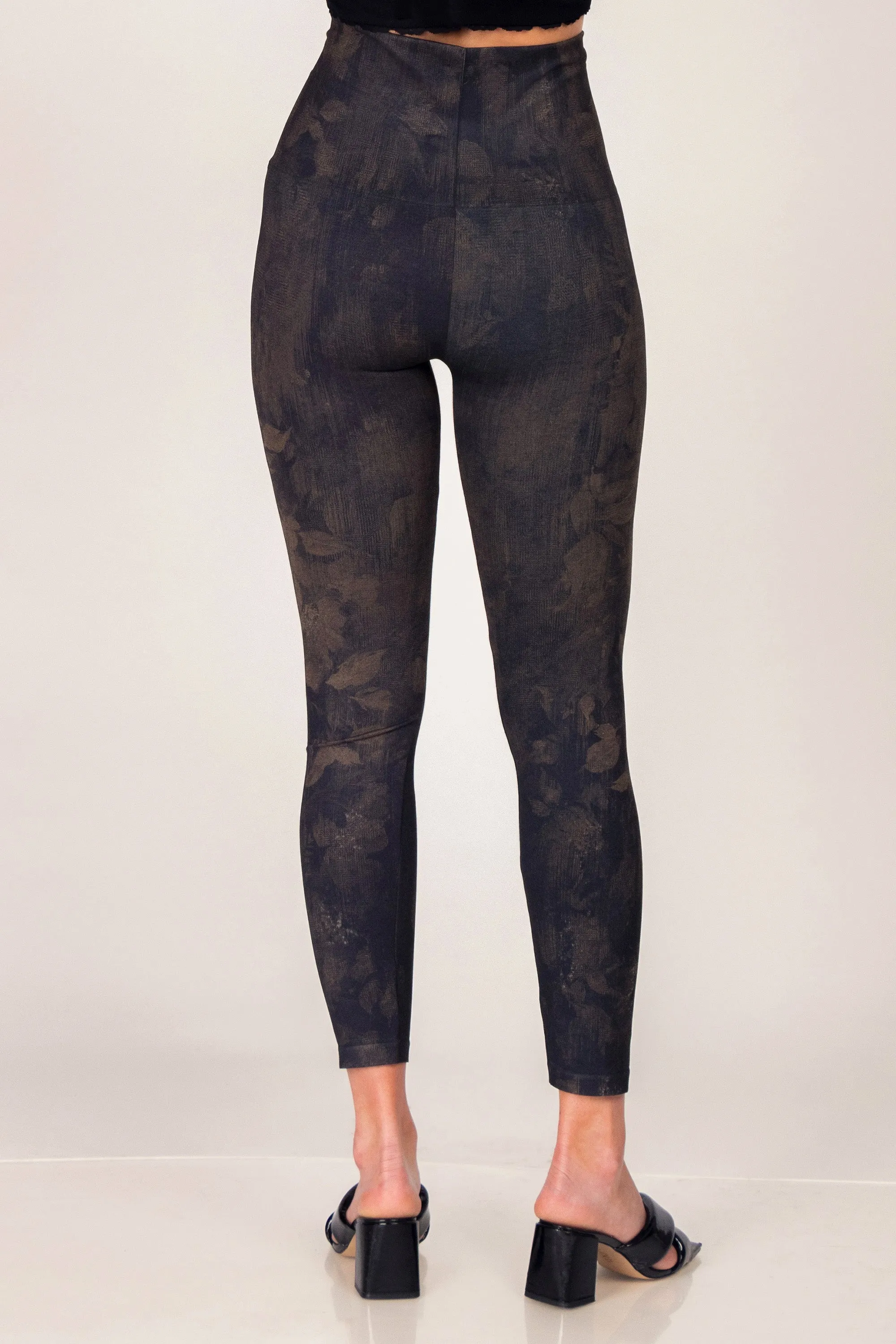 Midnight Oak Floral Printed Leggings