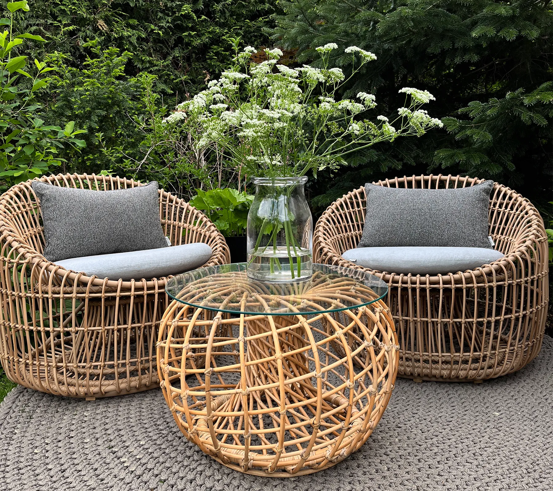 Nest coffee table/footstool, small, dia. 67 cm