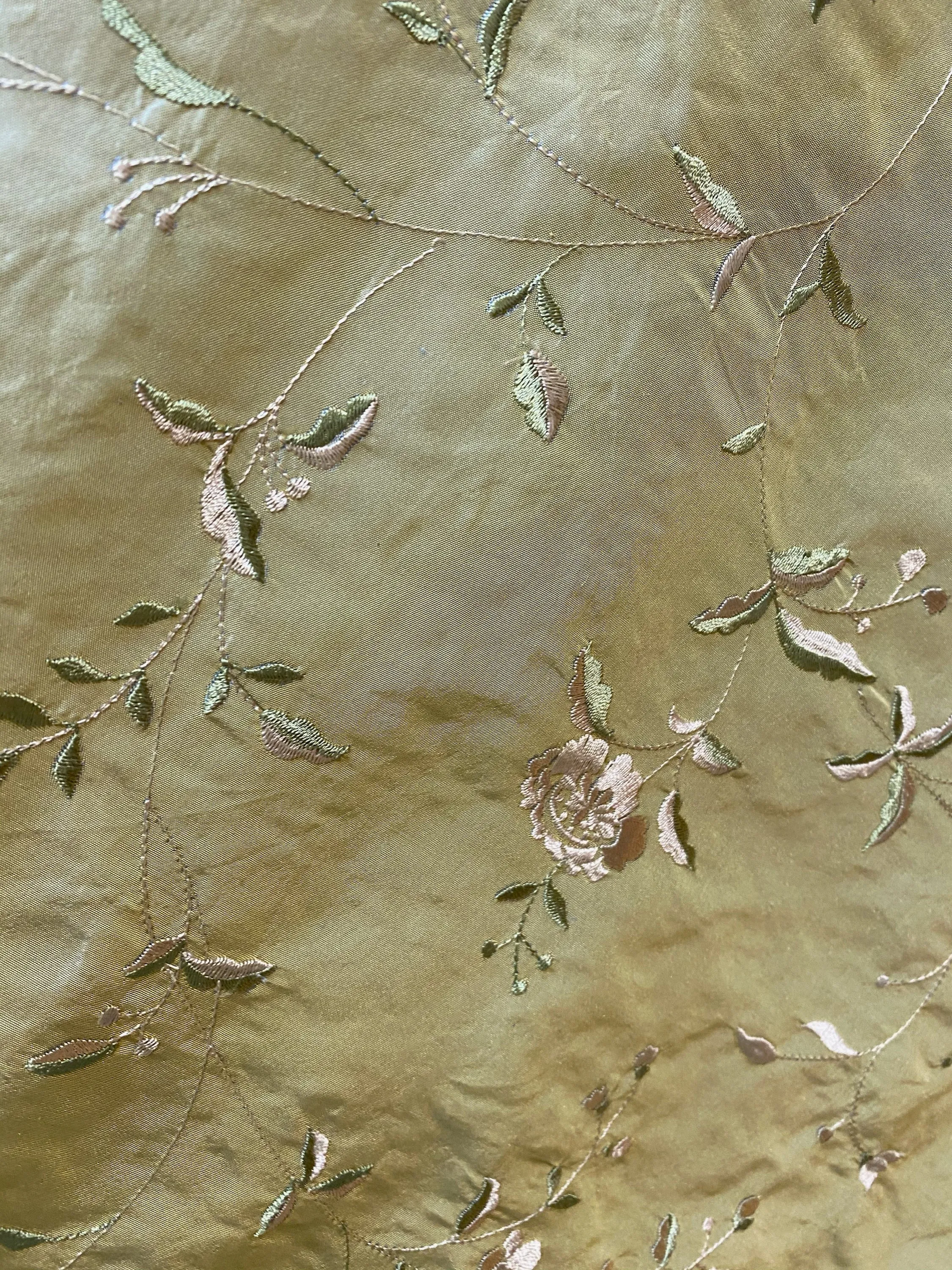 NEW Queen Amaranth Designer 100% Silk Taffeta in Green with Champagne Floral Embroidery