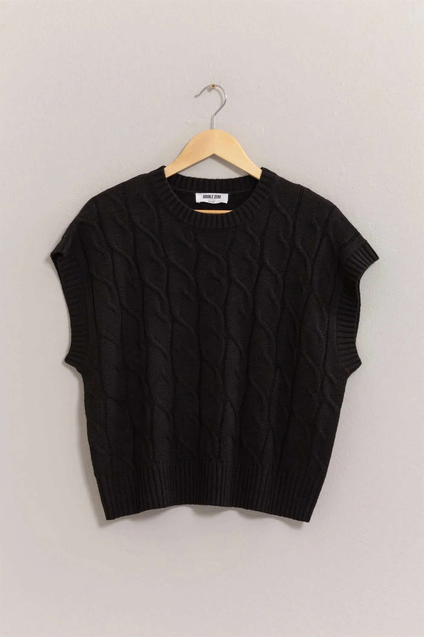 Oversized Cable Knit Sweater Vest