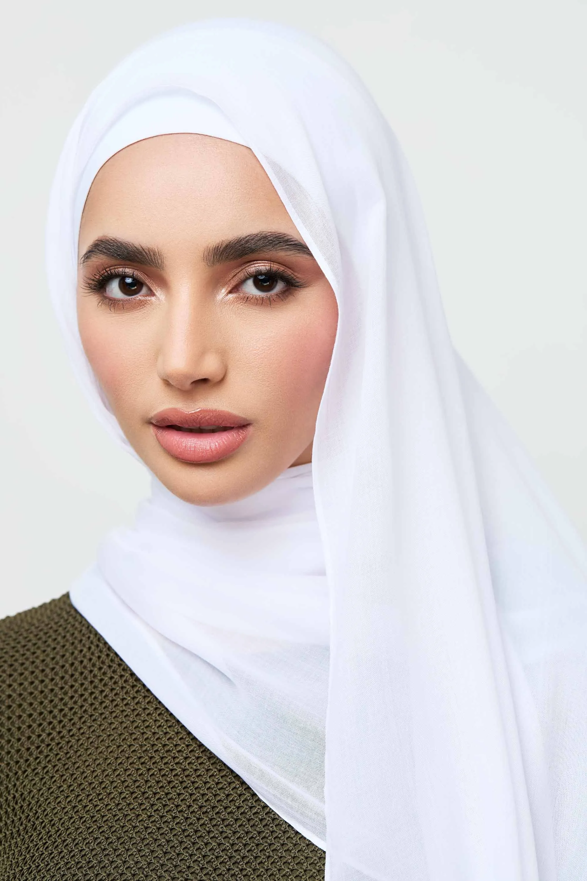 Signature Modal Hijab - White