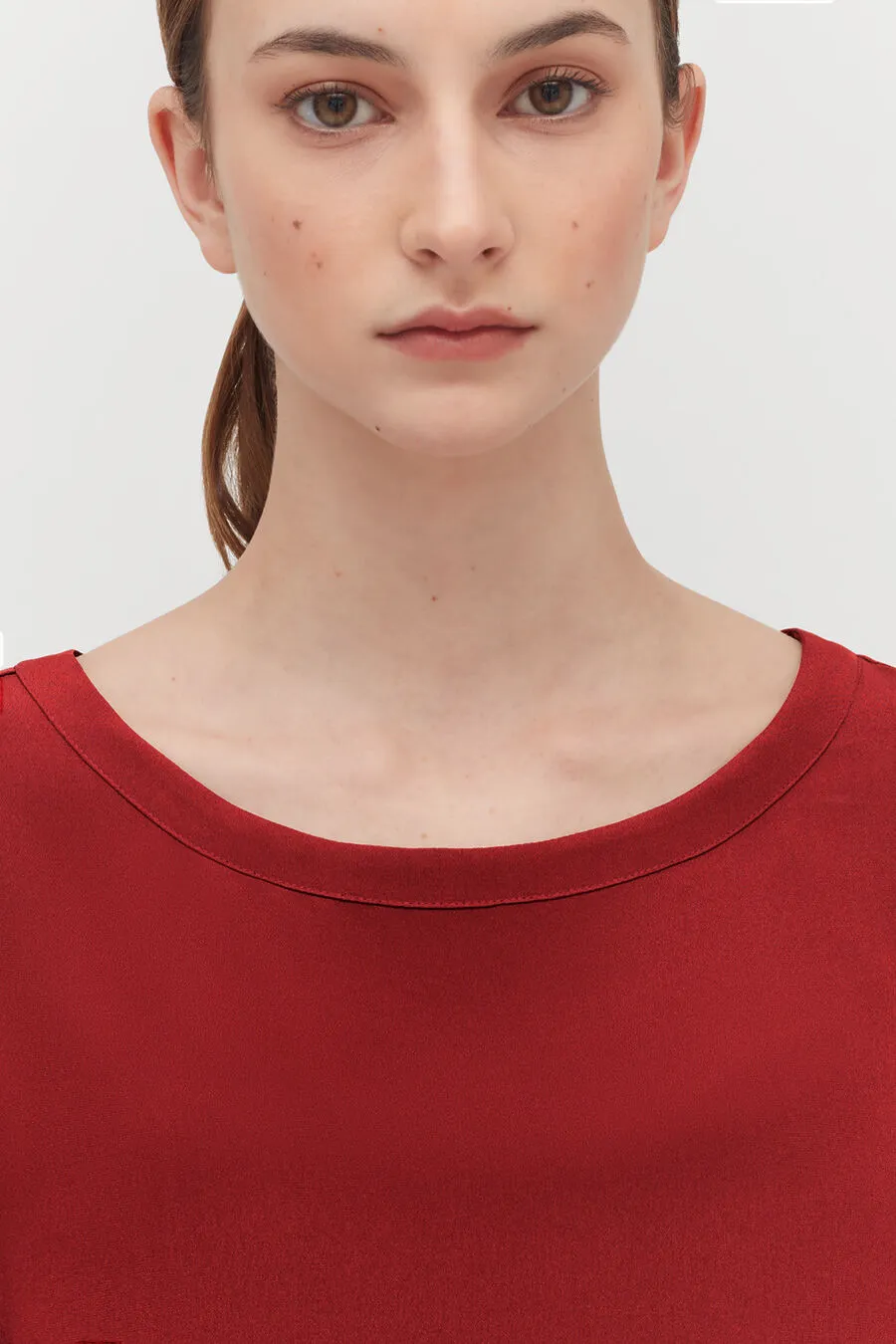 Silk Cropped Crewneck Tee